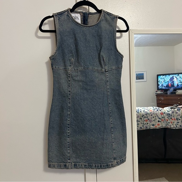 Zara Dresses & Skirts - ZARA Denim Mini Dress – Size Small (Like New)